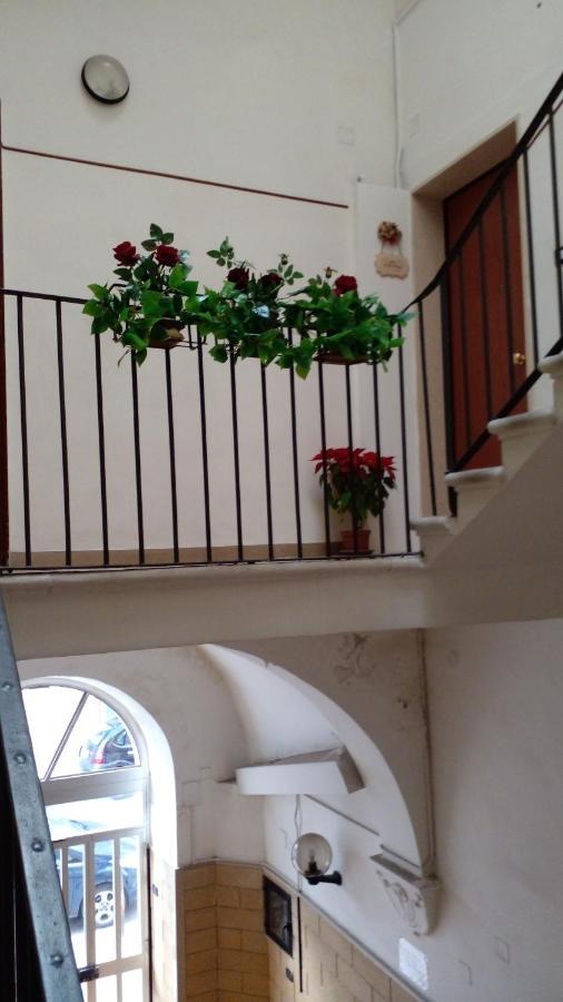 La Rosa Rossa Otel Bari Dış mekan fotoğraf