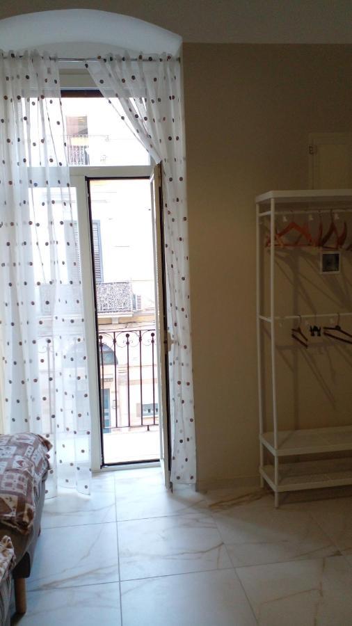 La Rosa Rossa Otel Bari Dış mekan fotoğraf