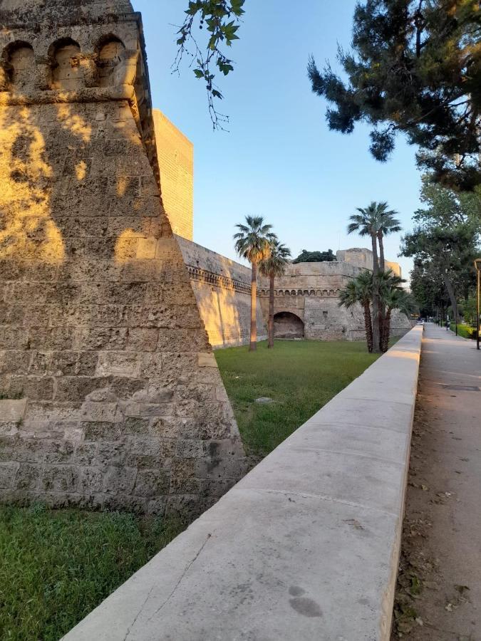 La Rosa Rossa Otel Bari Dış mekan fotoğraf