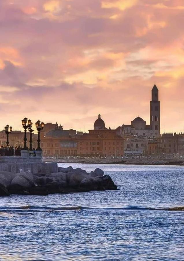 La Rosa Rossa Otel Bari Dış mekan fotoğraf